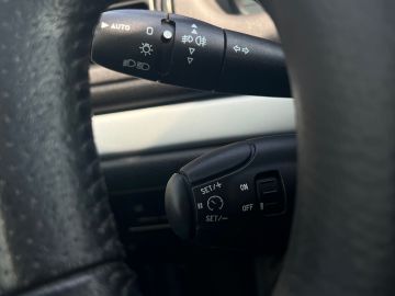Peugeot 406